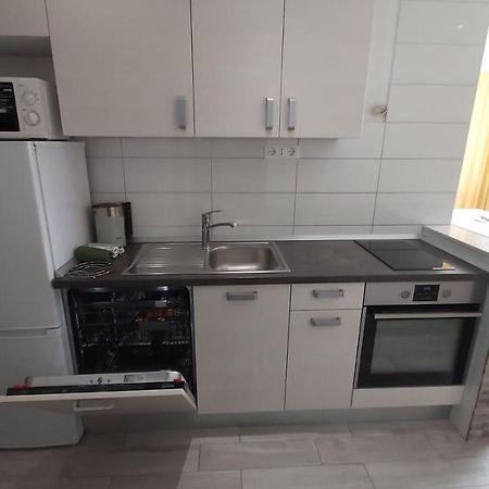 Apartments Druzianic Макарска Екстериор снимка