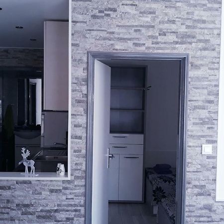 Apartments Druzianic Макарска Екстериор снимка