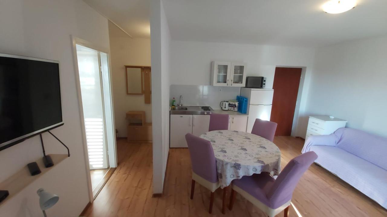 Apartments Druzianic Макарска Екстериор снимка